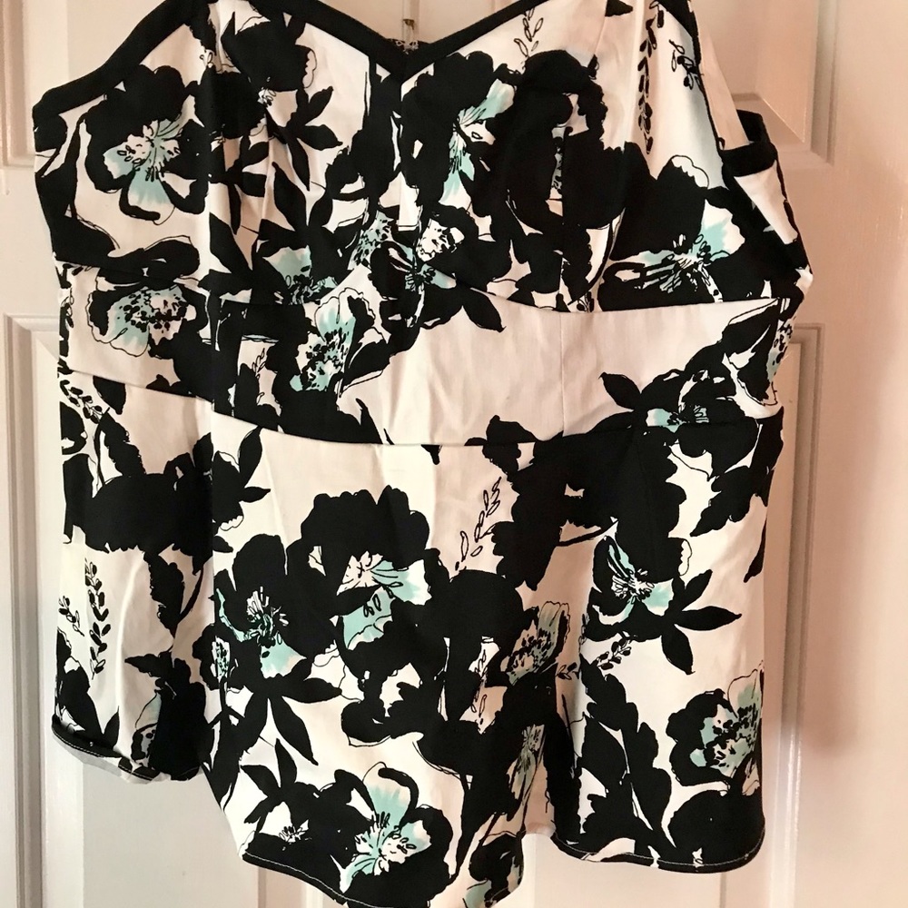 Floral peplum shirt